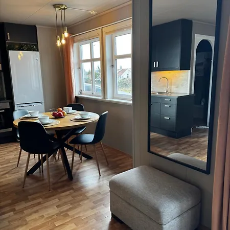 Apartment Ims Near Pulpit Rock Jorpeland